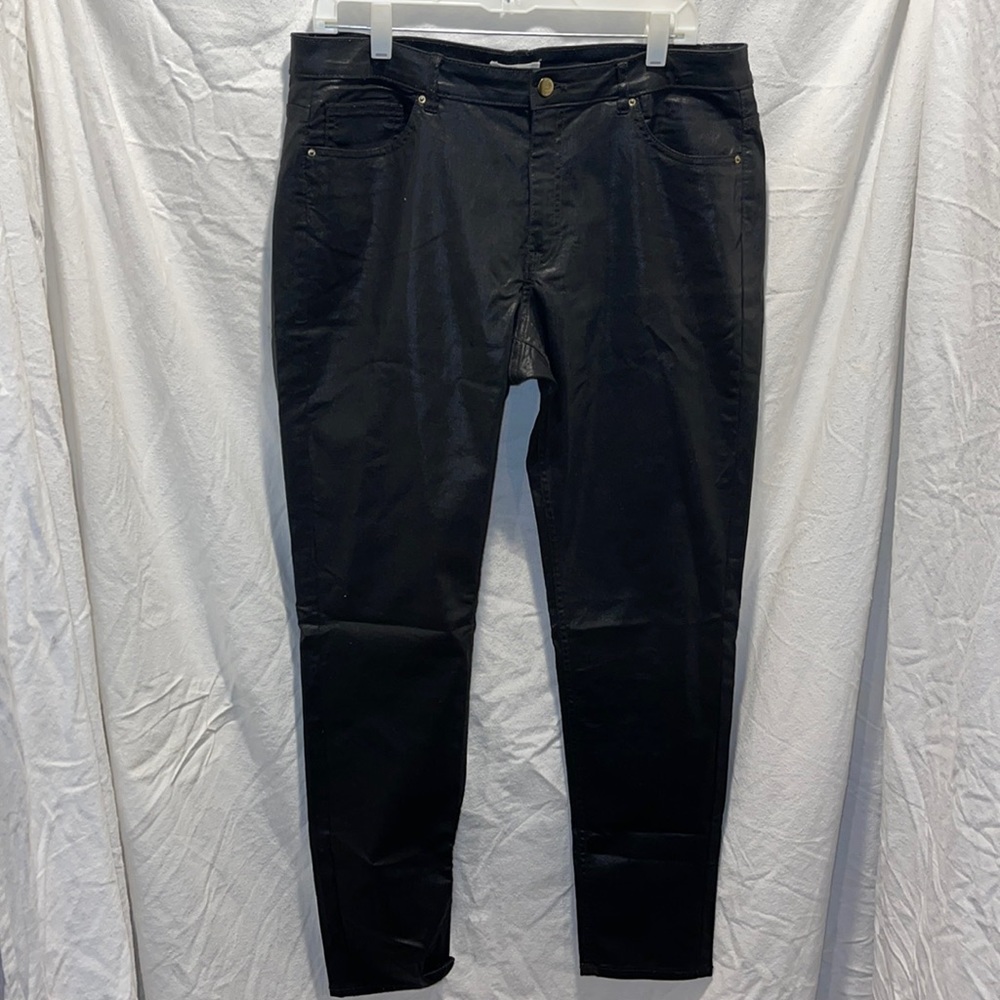 H&M shinny black jeggings size 16